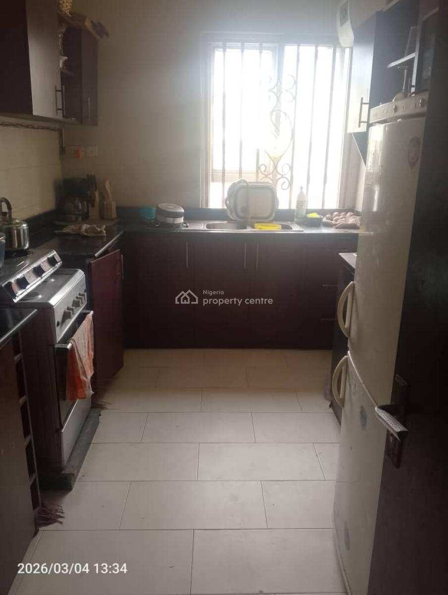 Spacious Self Contain Shared Apartment, Canal West Estate, Osapa, Lekki, Lagos, Self Contain (single Rooms) for Rent