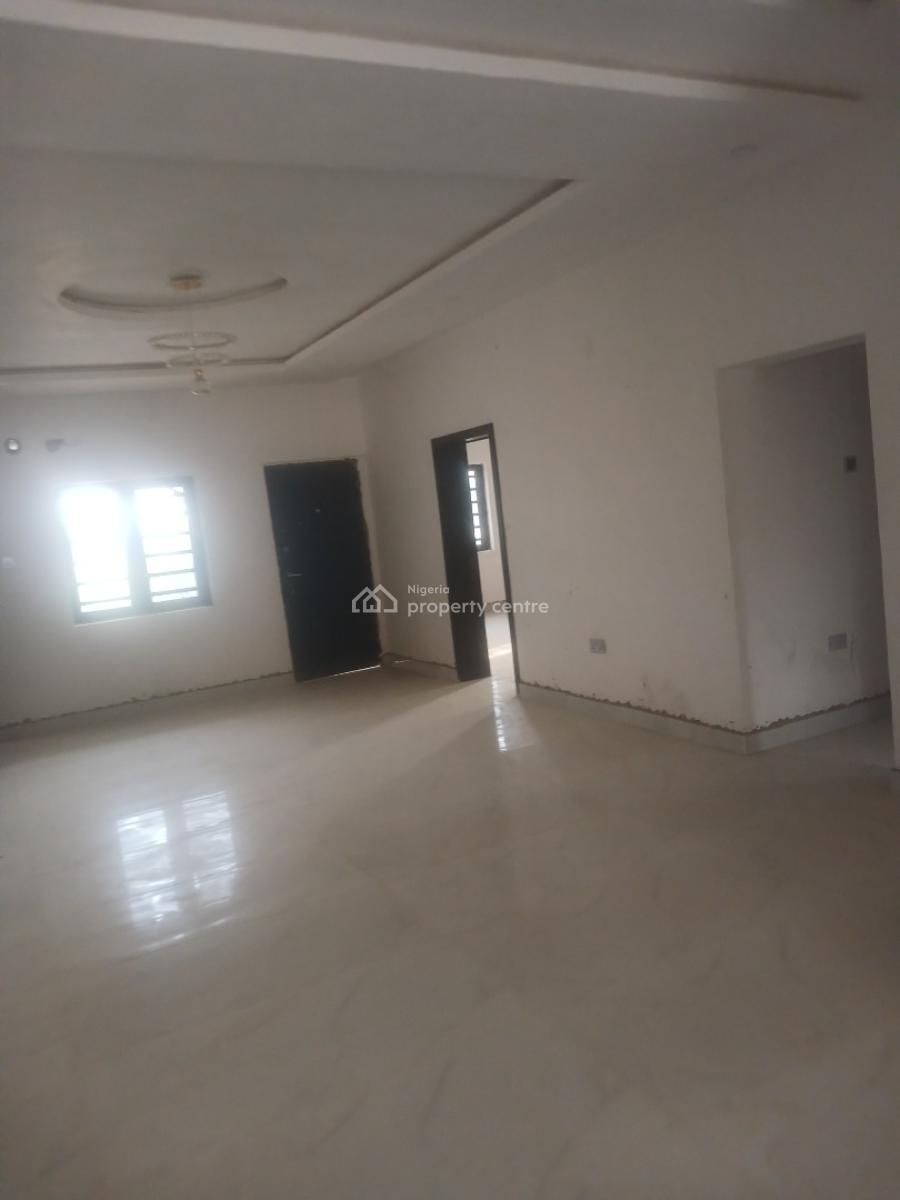 Luxury Block of Flats, Old Bodija Estate, Ibadan, Oyo, Flat / Apartment for Rent