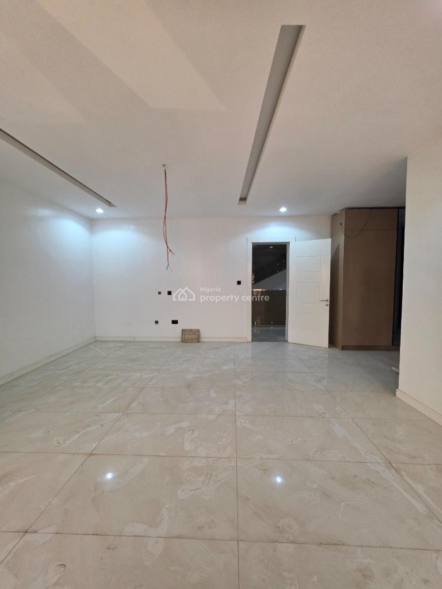 Massive 5 Bedroom Detached Duplex with Elevator Shaft + Swimming Pool, Guzape District, Abuja, Detached Duplex for Sale