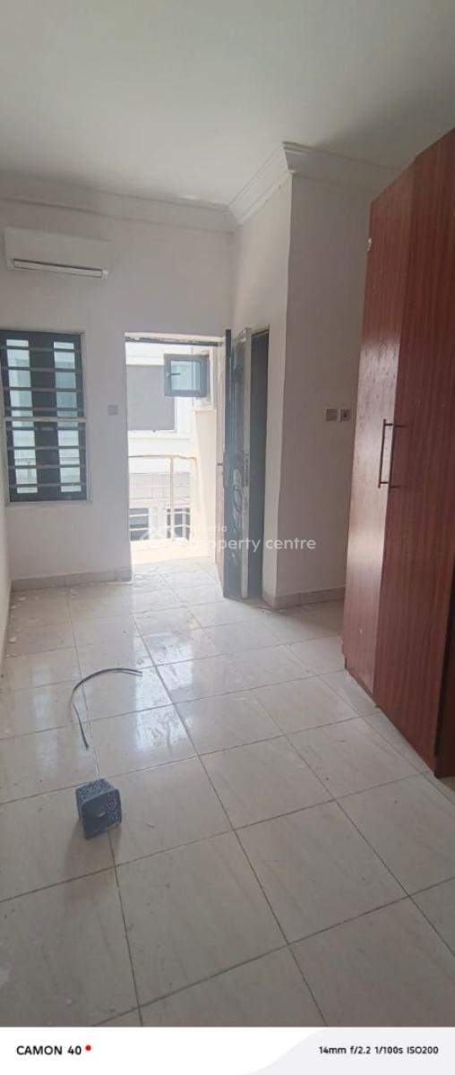 Luxurious 2 Bedroom Flat, Ikota Villa Estate, Lekki Phase 2, Lekki, Lagos, Terraced Duplex for Rent