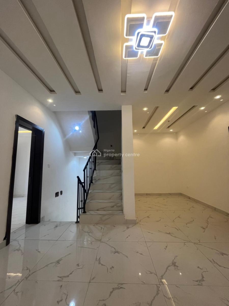 Luxury 4 Bedroom Duplex with Swimming Pool, Green Play Area, Luxury 4 Bedroom Duplex with Swimming Pool, Green Play Area in Chevron, Lekki, Lagos, Terraced Duplex for Sale