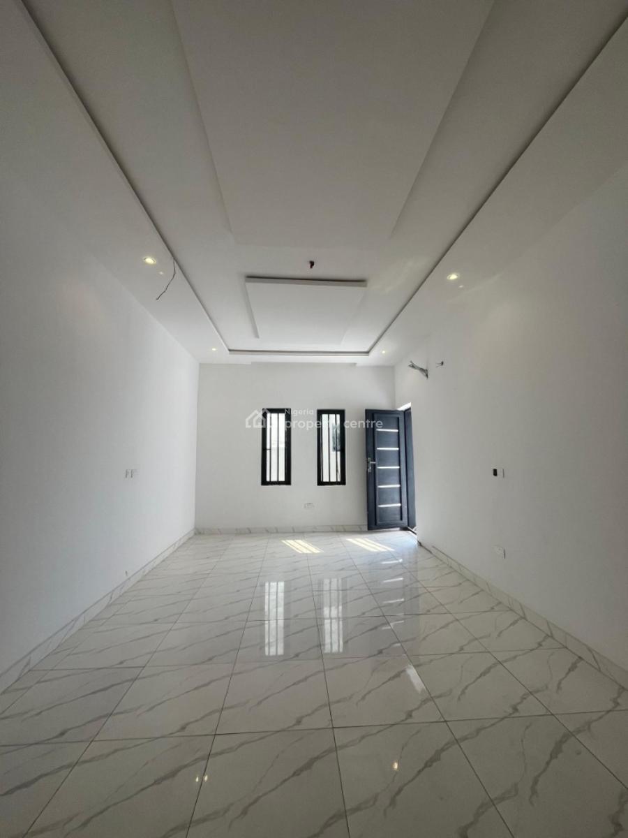 Luxury 4 Bedroom Duplex with Swimming Pool, Green Play Area, Luxury 4 Bedroom Duplex with Swimming Pool, Green Play Area in Chevron, Lekki, Lagos, Terraced Duplex for Sale