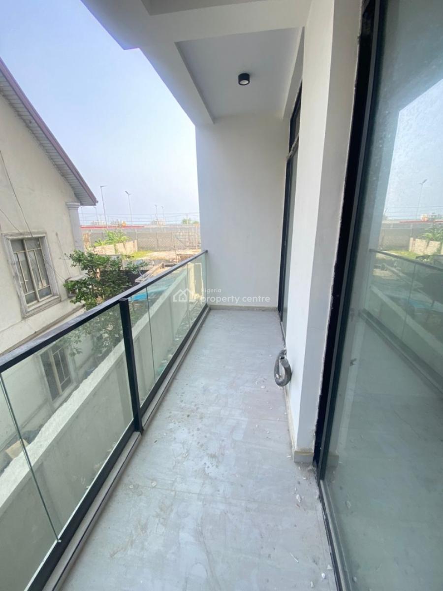 Spacious 2bedroom Waterfront Serviced Apartment with Rooftop Lounge, Waterfront Serviced Apartment with Rooftop Lounge, Elevator and Gym, Ikate, Lekki, Lagos, Flat / Apartment for Sale