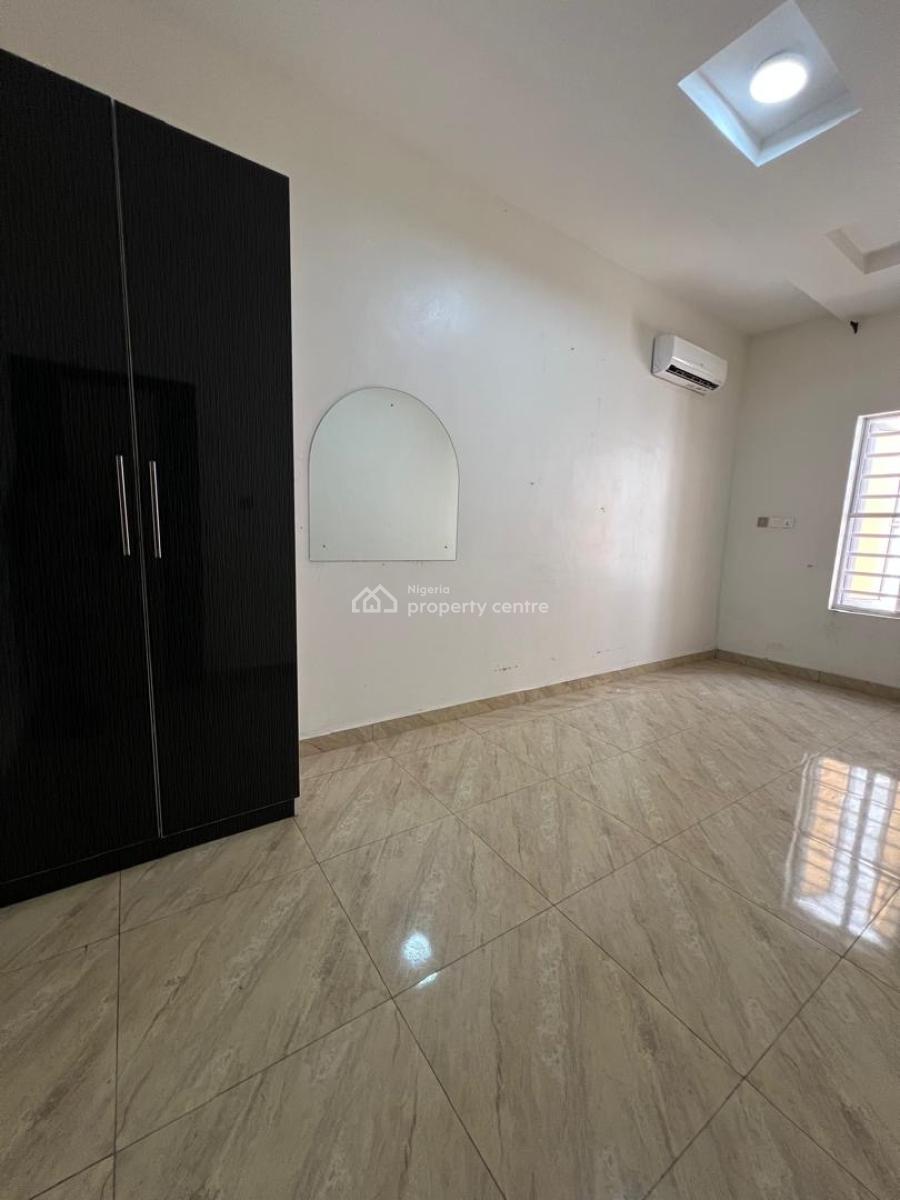 Single Room Downstairs in a Shared Apartment, Conservation Road Off Chevron Toll Gate, Lekki, Lagos, Self Contain (single Rooms) for Rent