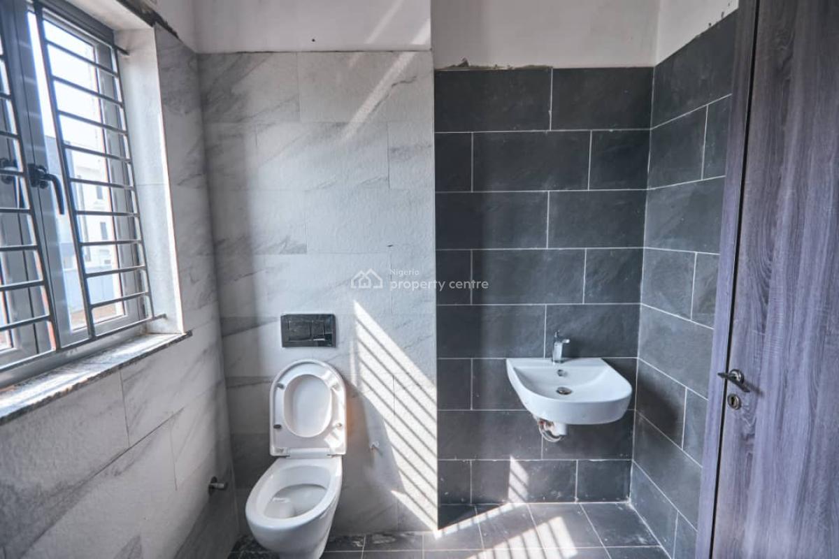 4 Bedroom Semi Detached House with 1-room Domestic Staff Quarters, George Omonubi Street, Lekki Phase 1, Lekki, Lagos, Semi-detached Duplex for Rent