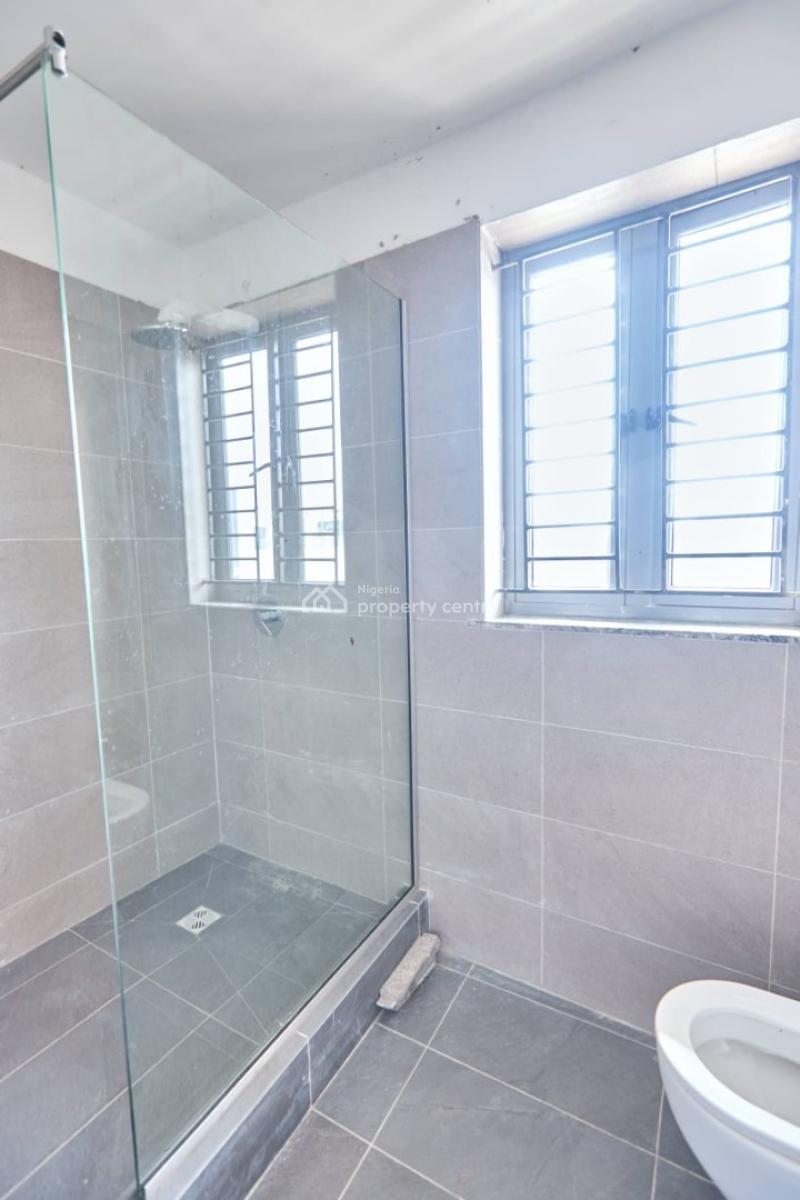 4 Bedroom Semi Detached House with 1-room Domestic Staff Quarters, George Omonubi Street, Lekki Phase 1, Lekki, Lagos, Semi-detached Duplex for Rent