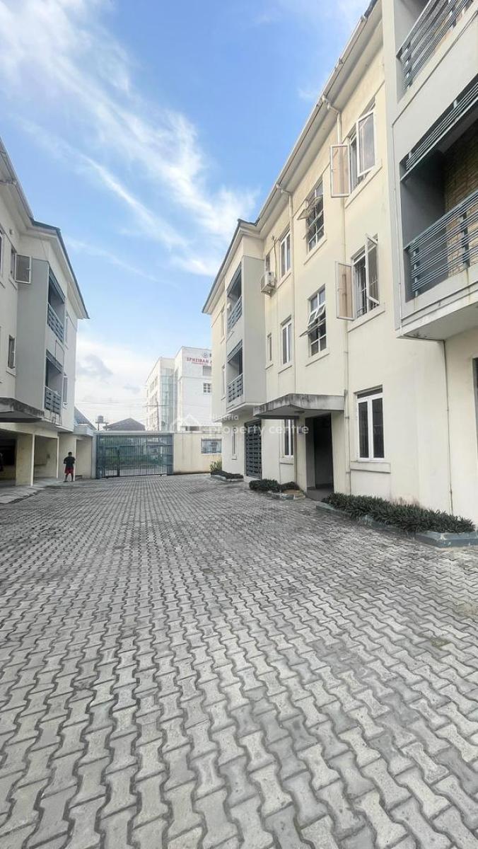 Descent 3-bedroom Apartment, Chevron, Lekki, Lagos, Flat / Apartment for Rent