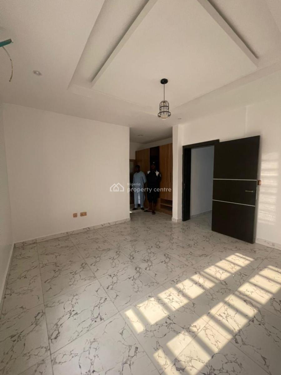 Fantastic 4 Bedroom Semi Detached Duplex with Bq, Wemabod, Ikeja, Lagos, Semi-detached Duplex for Rent