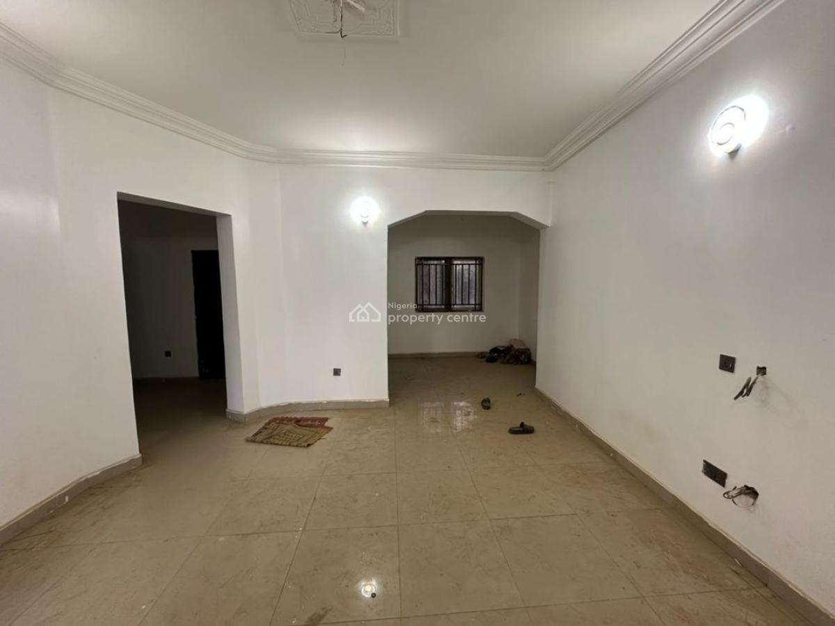 2 Bedroom Apartment, By Area 1, Garki, Abuja, Flat / Apartment for Rent