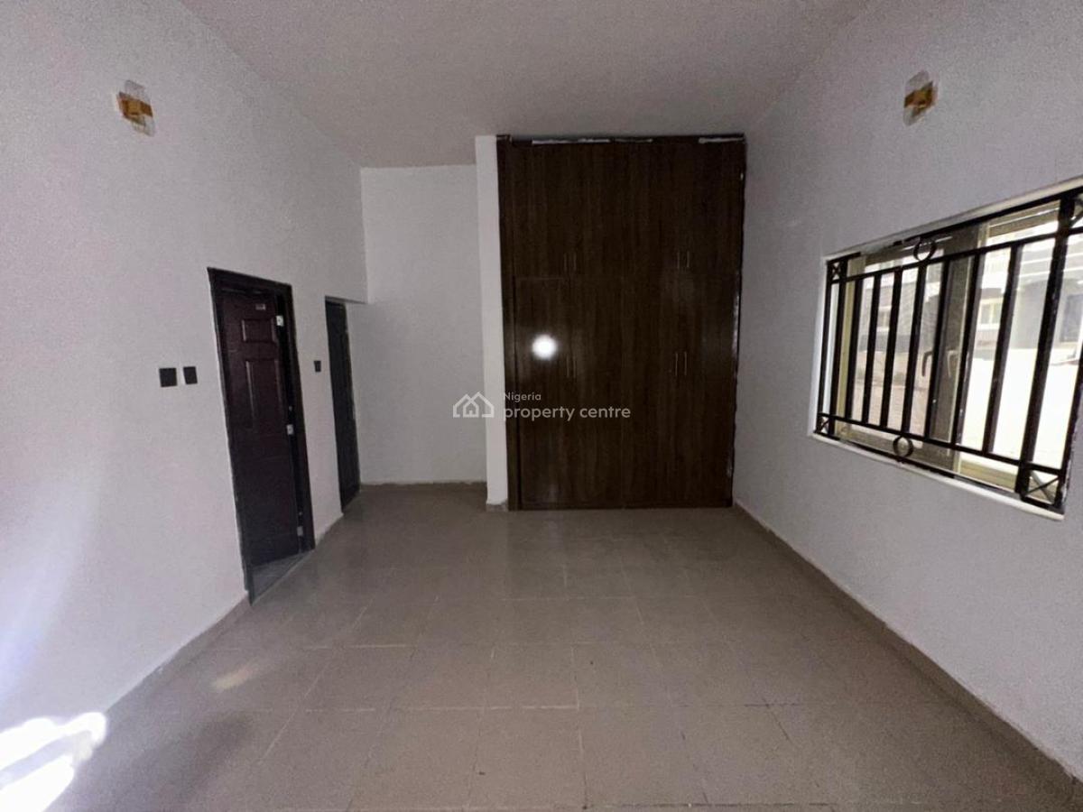 2 Bedroom Apartment, By Area 1, Garki, Abuja, Flat / Apartment for Rent