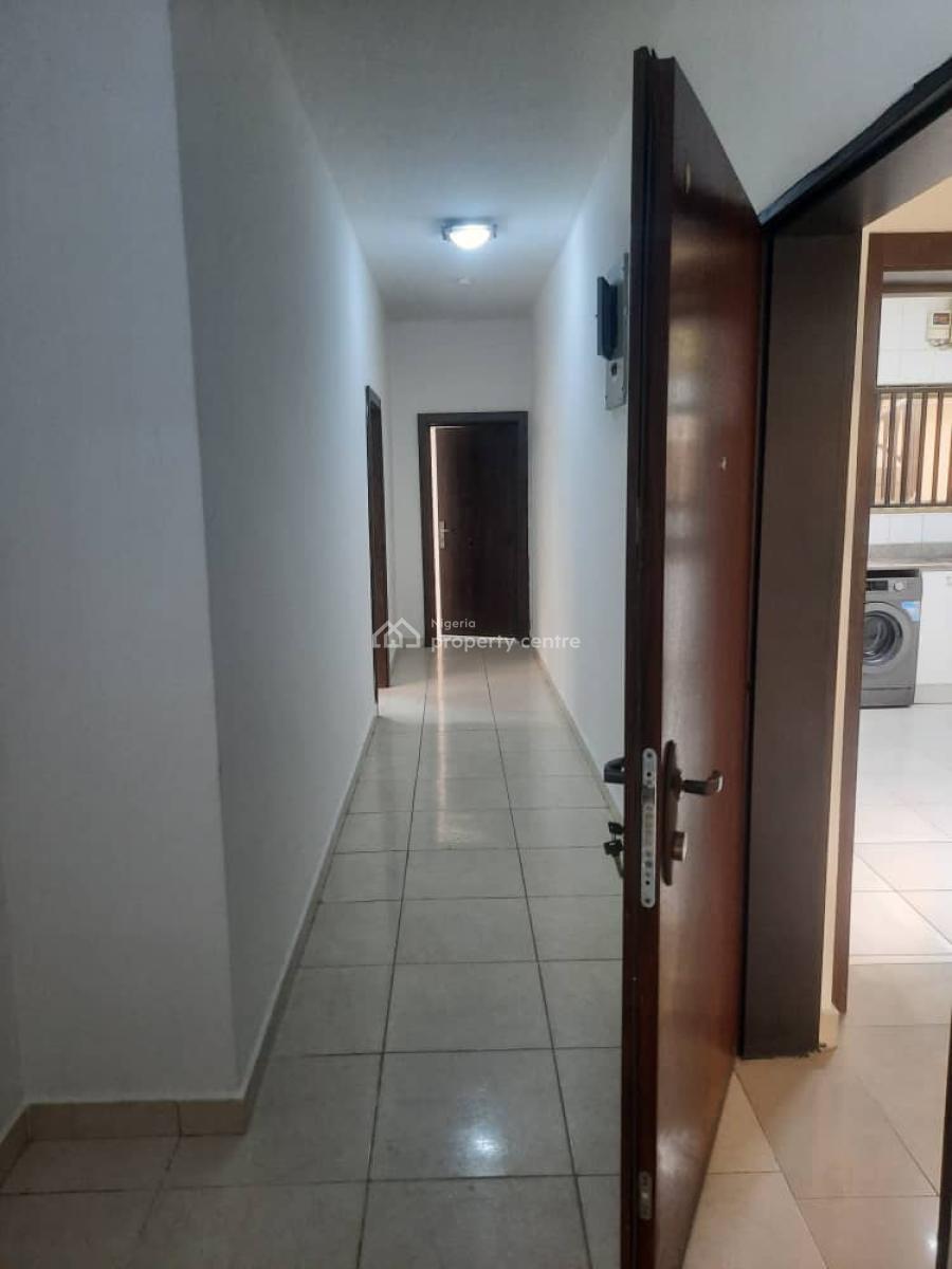 Luxury 3 Bedroom Apartment with Excellent Facility, Lekki Phase 1, Lekki, Lagos, Flat / Apartment for Rent