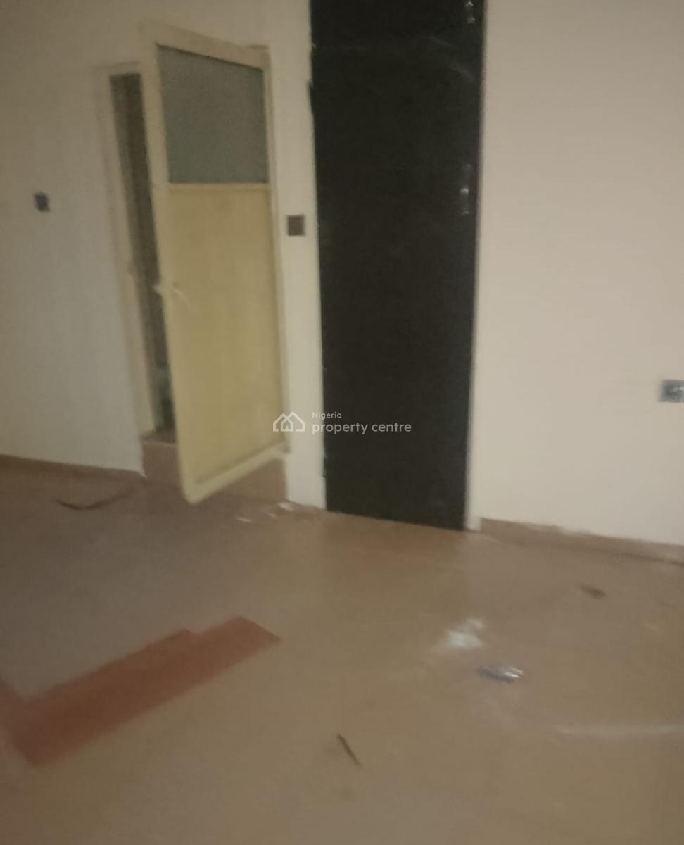 Nicely Fantastic 2 Bedroom Flat, Yaba, Lagos, Flat / Apartment for Rent