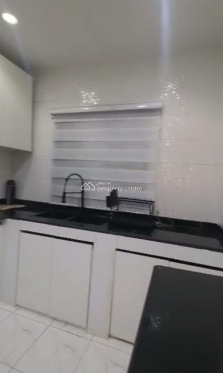 Fully Furnished 3 Bedroom Up Flat Apartment, Gra, Ogudu, Lagos, Flat / Apartment for Rent