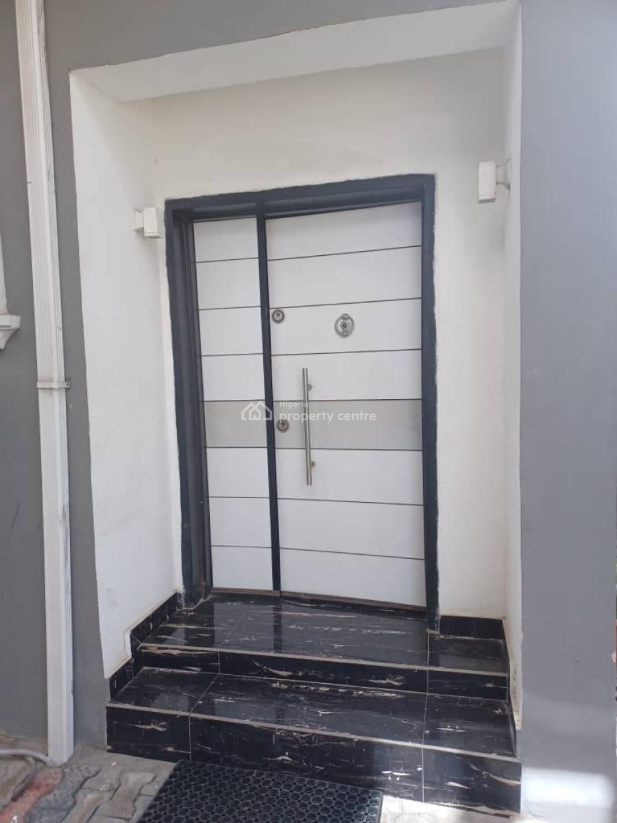 Luxury Fairly Used 5 Bedrooms Fully Detached Duplex with a Bq, Ikate, Lekki, Lagos, Detached Duplex for Sale