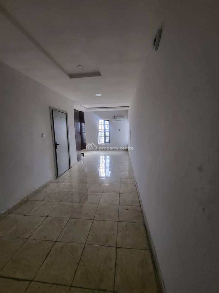 Lovely 3 Bedroom Flat Comes with Ac in All The Rooms, Central S.pool, Conservation Road, Lekki, Lagos, Flat / Apartment for Rent