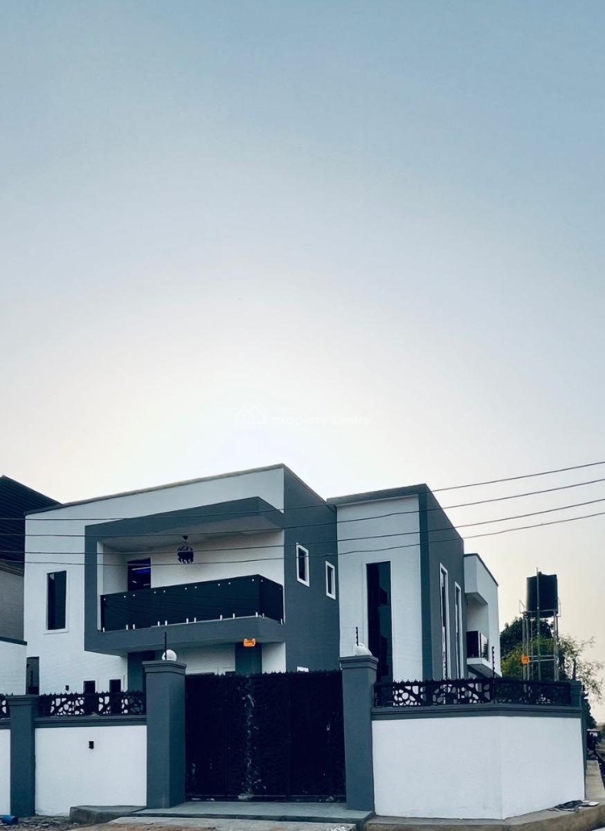 Luxury 4 Bedroom Duplex + Bq, Oluyole Estate, Ibadan, Oyo, Detached Duplex for Sale