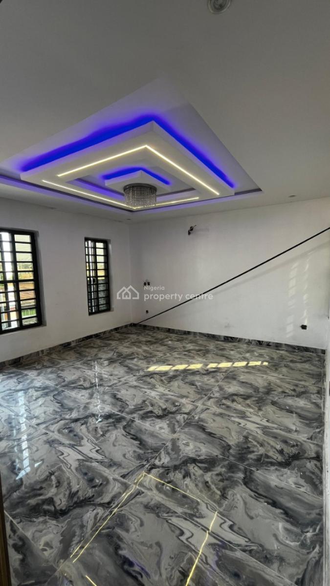 Luxury 4 Bedroom Duplex + Bq, Oluyole Estate, Ibadan, Oyo, Detached Duplex for Sale