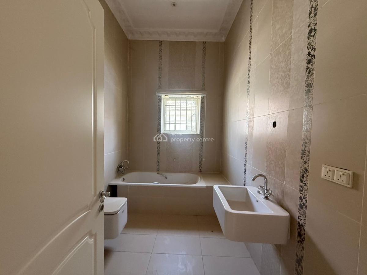 6 Bedroom Detached Duplex with Bq, Maitama District, Abuja, Detached Duplex for Sale