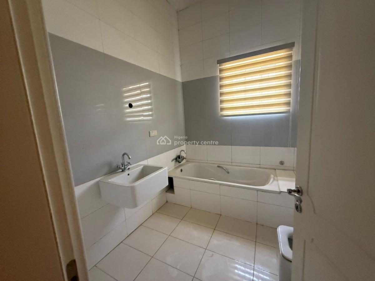 6 Bedroom Detached Duplex with Bq, Maitama District, Abuja, Detached Duplex for Sale