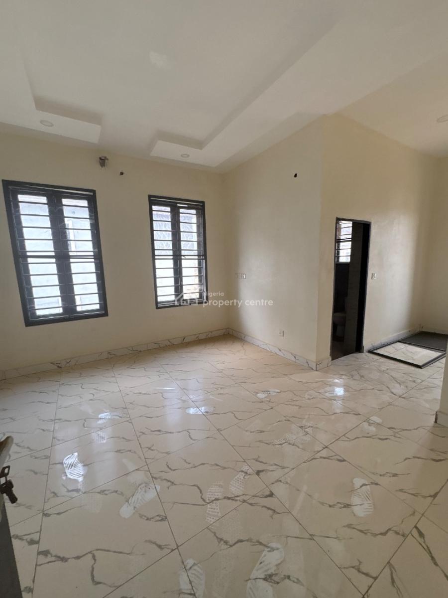 2-bedroom Apartment, Gold City Estate Nut, Lugbe District, Abuja, Flat / Apartment for Rent