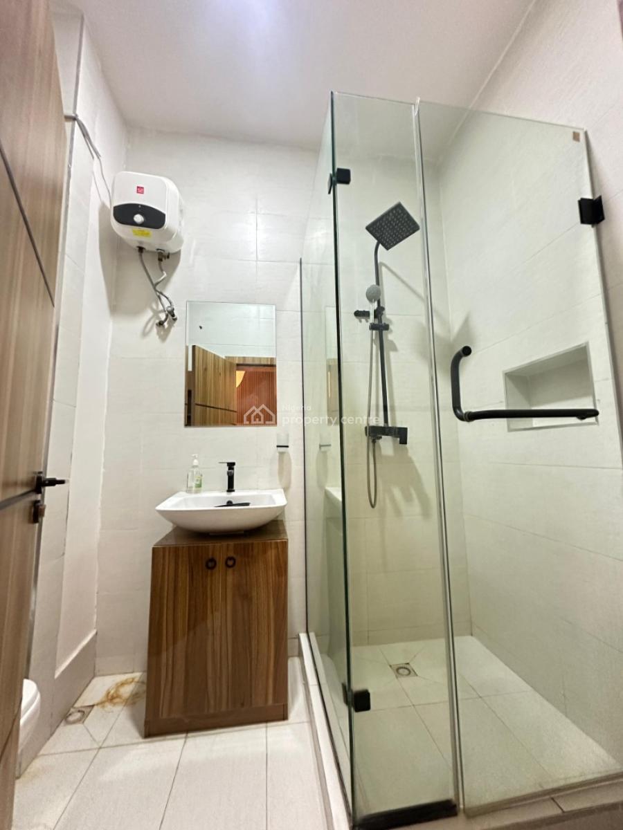 Fully Furnished 2 Bedroom Apartment, 10 Minutes From Evercare Hospital, Lekki Phase 1, Lekki, Lagos, House for Rent