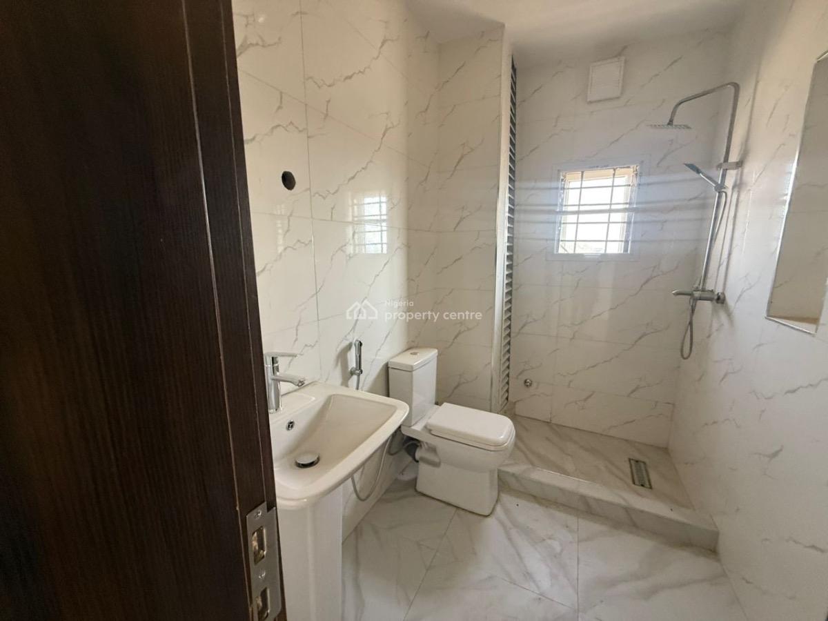 5 Bedroom Semidetached with Bq, Katampe, Abuja, Semi-detached Duplex for Sale