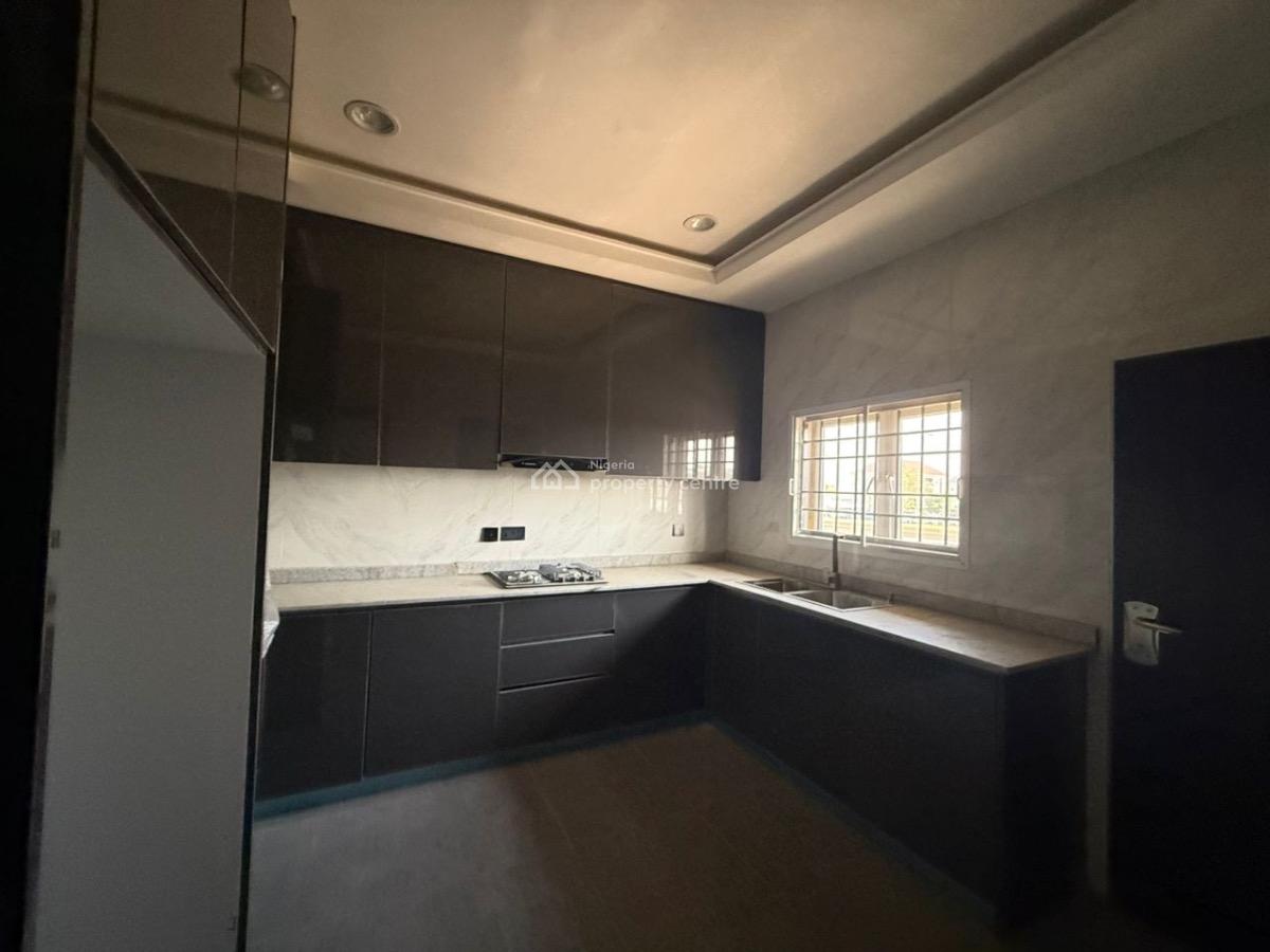 5 Bedroom Semidetached with Bq, Katampe, Abuja, Semi-detached Duplex for Sale