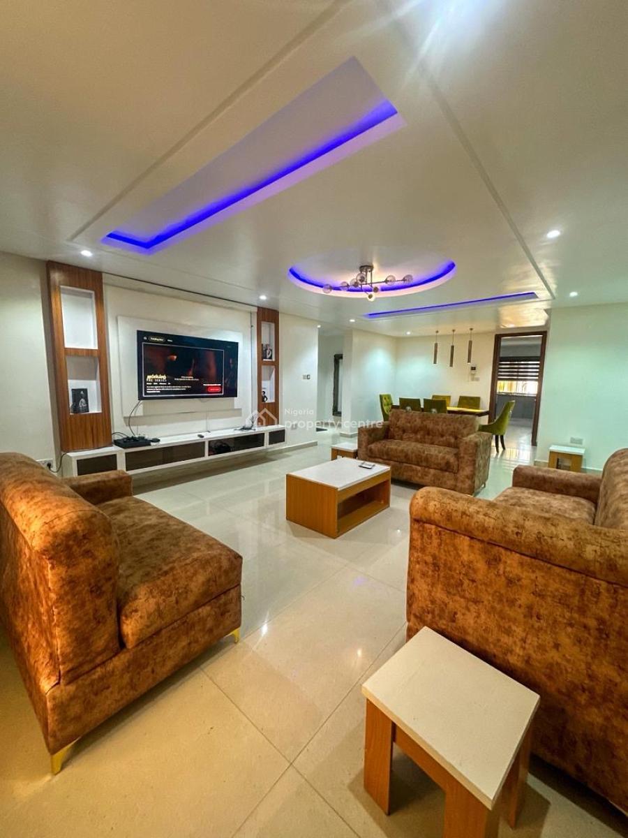 3 Bedroom Flat with a Standard Bq, Off Admiralty Road, Lekki Phase 1, Lekki, Lagos, Flat / Apartment for Rent