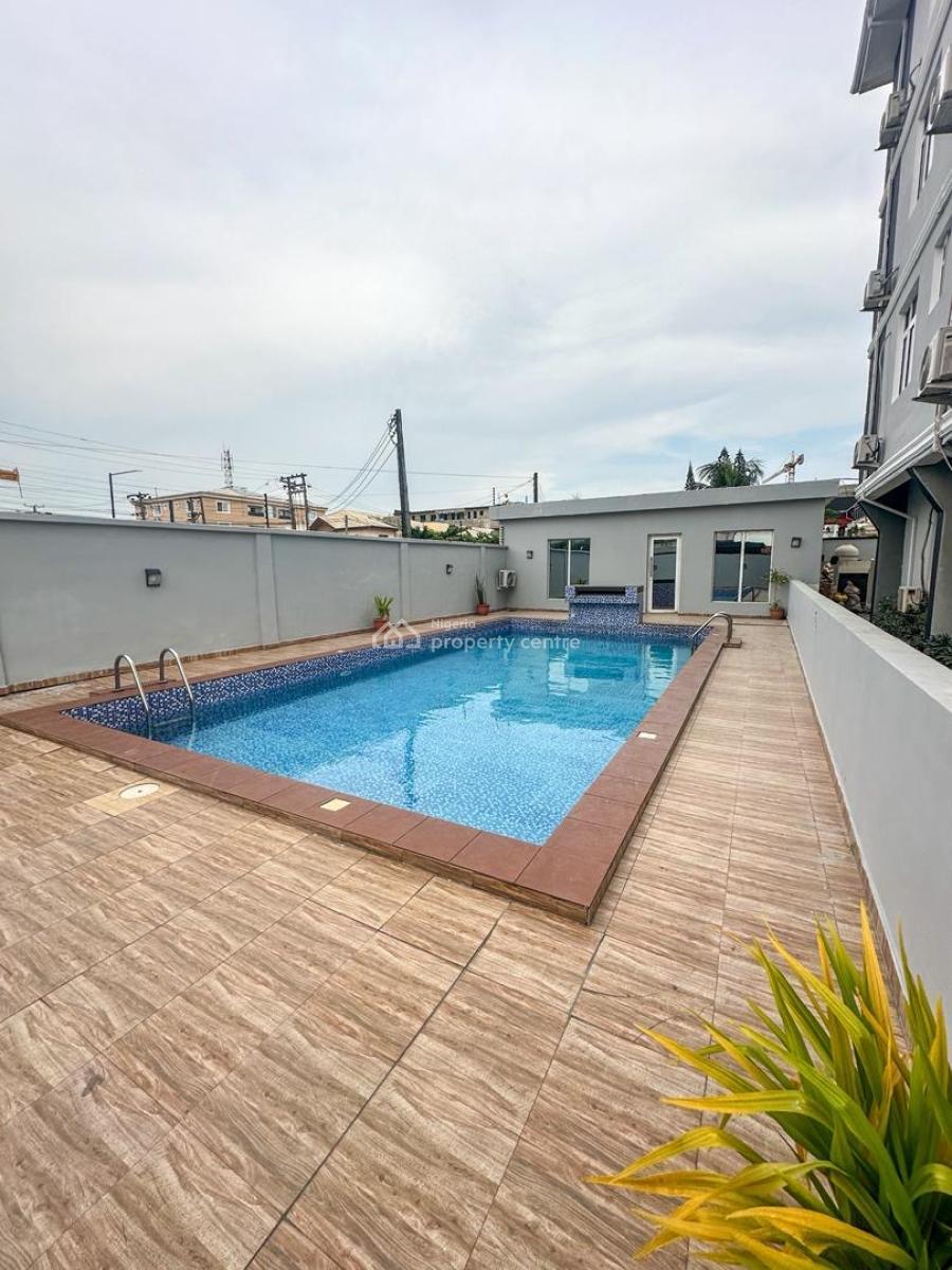 3 Bedroom Flat with a Standard Bq, Off Admiralty Road, Lekki Phase 1, Lekki, Lagos, Flat / Apartment for Rent
