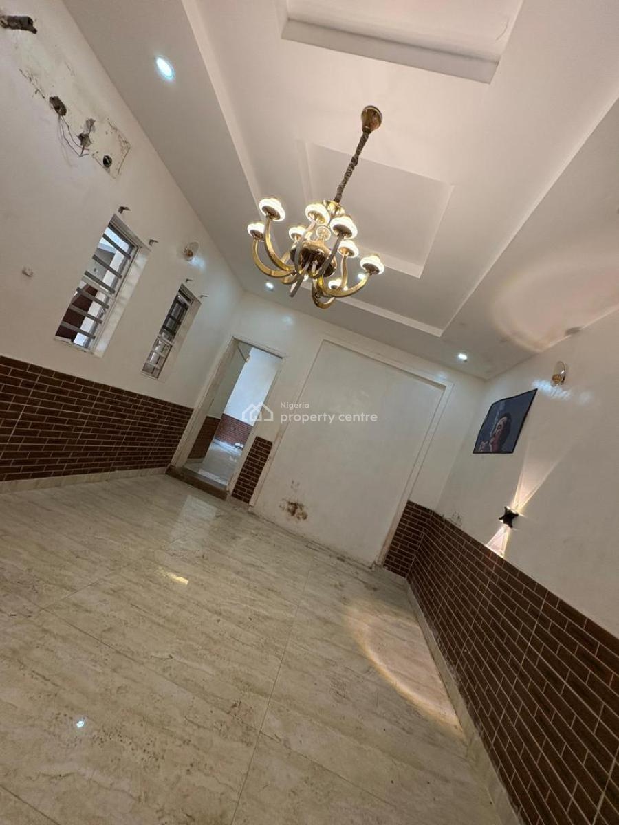 Specious Mini Flat  Available, Chevron, Lekki, Lagos, Mini Flat (room and Parlour) for Rent