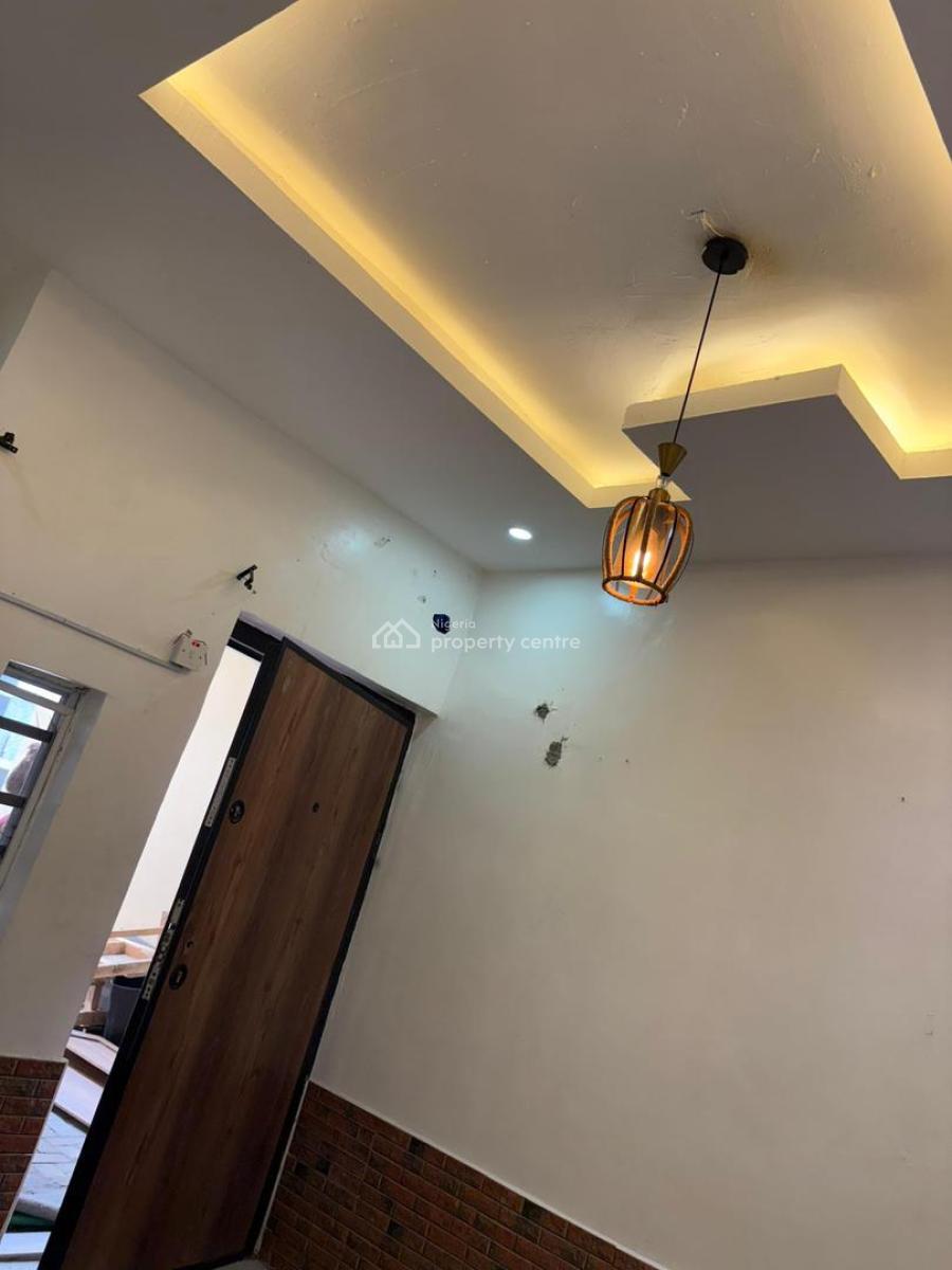 Specious Mini Flat  Available, Chevron, Lekki, Lagos, Mini Flat (room and Parlour) for Rent