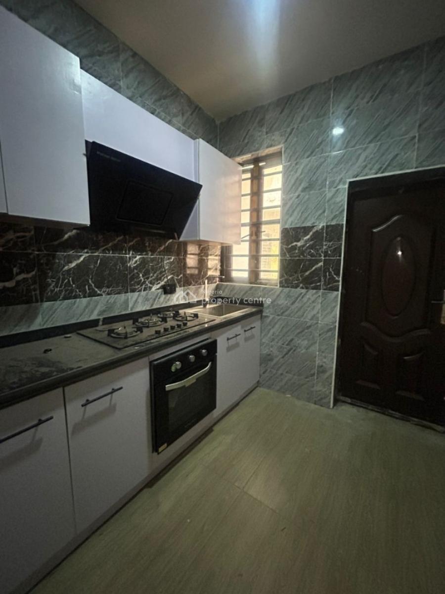 2 Bedroom Apartment, Ologolo, Lekki, Lagos, Flat / Apartment for Rent