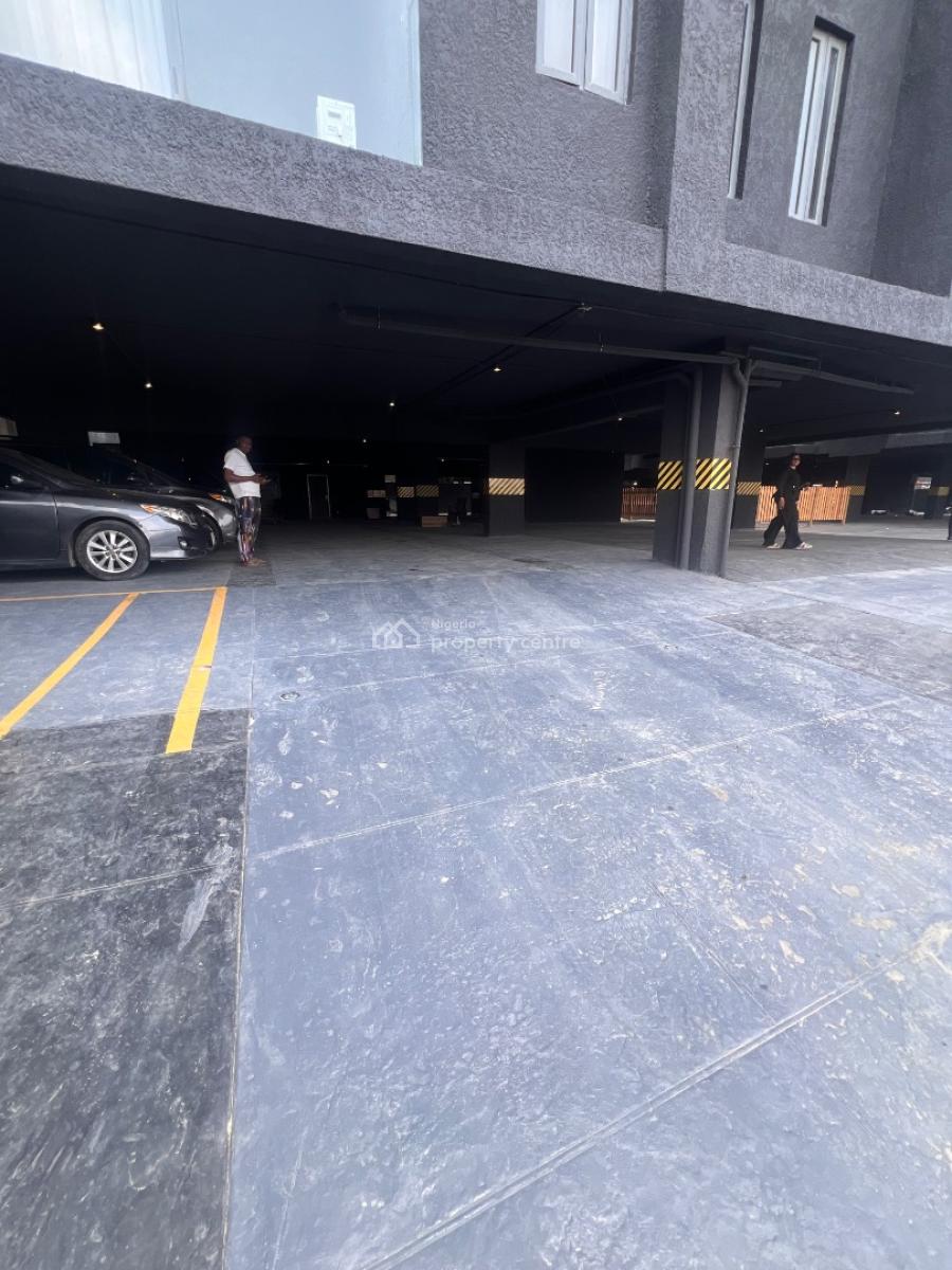 Exquisitely Built Spacious Brand New 2 Bedroom Apartment, Lekki, Lagos, Block of Flats for Sale