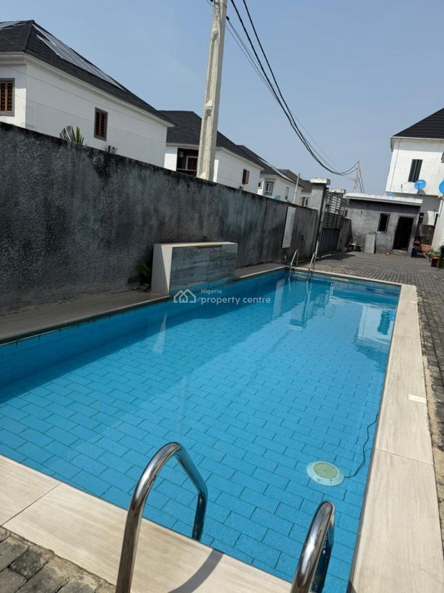 Luxury One Bedroom in a Fully Serviced Estate, Harvey Wood Estate, Lekki, Lagos, Self Contain (single Rooms) for Rent