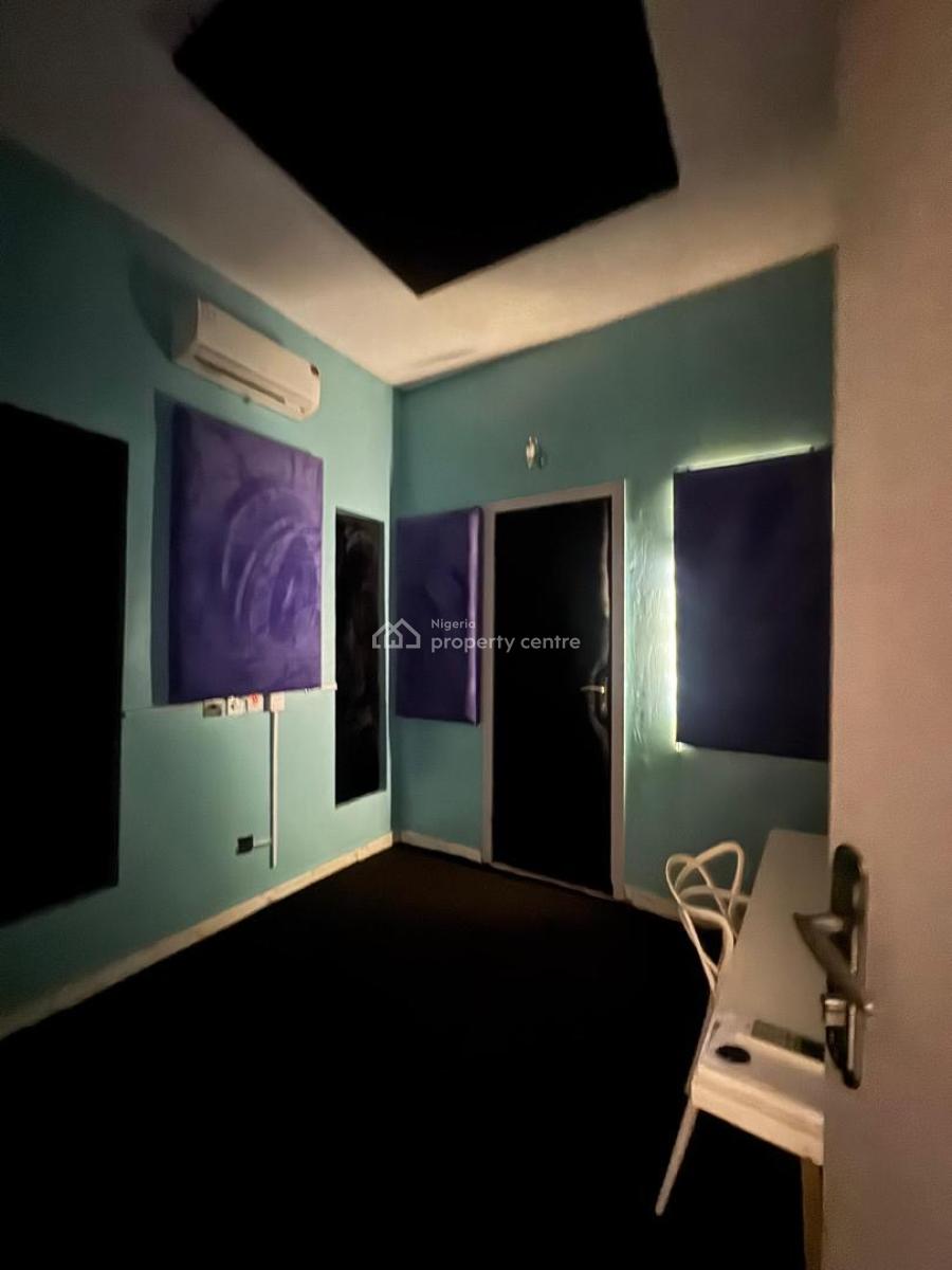 Nice 4 Bedroom Duplex Terrace Fully Serviced Before Round About Orchid, Orchid Road Lekki Before Round About, Lekki, Lagos, Terraced Duplex for Sale