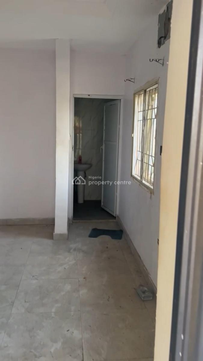 a Well Maintained a Room Self Contained with Spacious Kitchen, Okun-ajah Eti-osa, Lekki, Lagos, Self Contain (single Rooms) for Rent