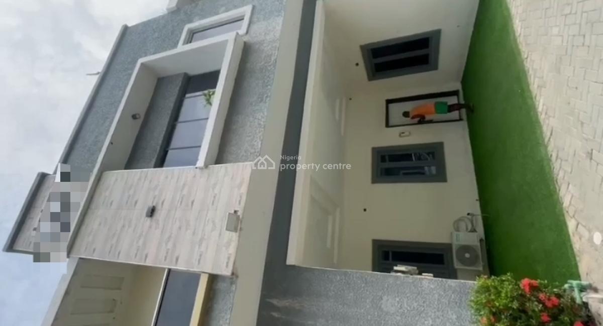 Distress Neatly Used, Well Maintained Vacant 4-bedroom Terrace Duplex, Ikota, Lekki, Lagos, Terraced Duplex for Sale