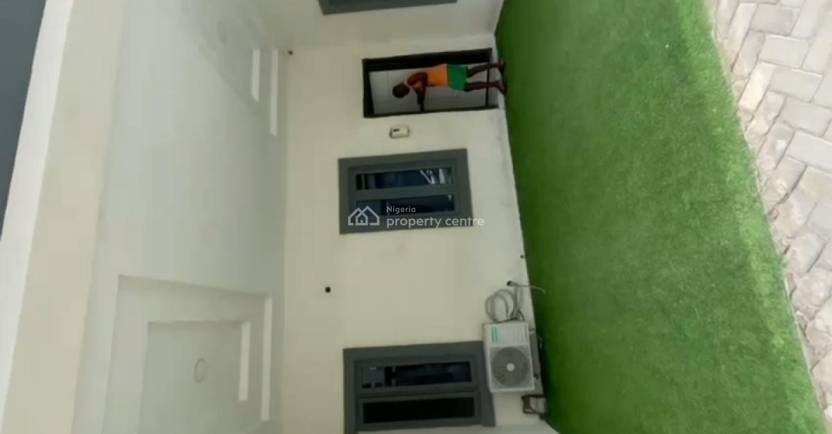 Distress Neatly Used, Well Maintained Vacant 4-bedroom Terrace Duplex, Ikota, Lekki, Lagos, Terraced Duplex for Sale