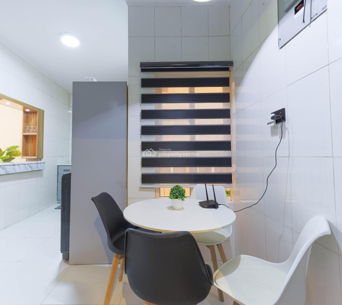 Coza 2 Bedroom, Milverton Estate, Osapa, Lekki, Lagos, Flat / Apartment Short Let