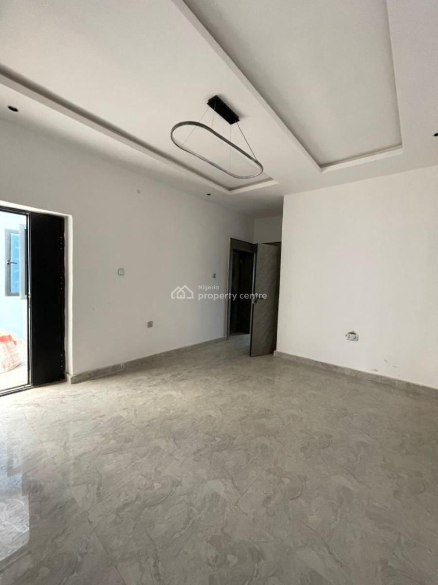 1 Bedroom Flat, Behind Foodco, Ringroad, Ibadan, Oyo, Block of Flats for Sale