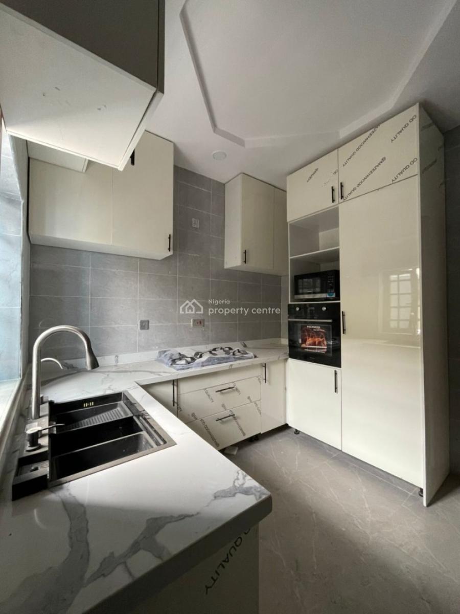 1 Bedroom Flat, Behind Foodco, Ringroad, Ibadan, Oyo, Block of Flats for Sale