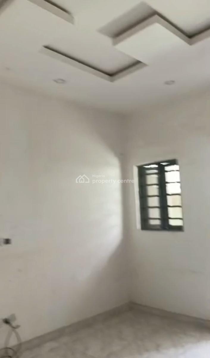 Spacious Standard 2 Bedroom Apartment, Shangisha, Gra Phase 2, Magodo, Lagos, Flat / Apartment for Rent