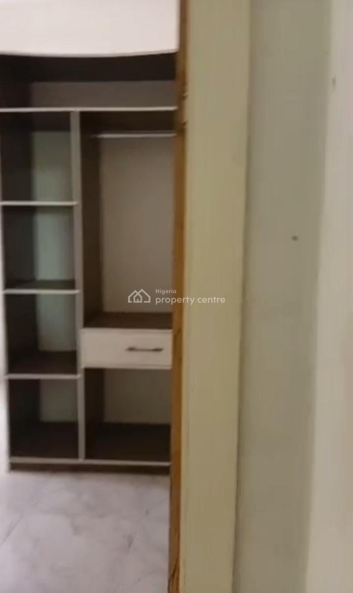 Spacious Standard 2 Bedroom Apartment, Shangisha, Gra Phase 2, Magodo, Lagos, Flat / Apartment for Rent