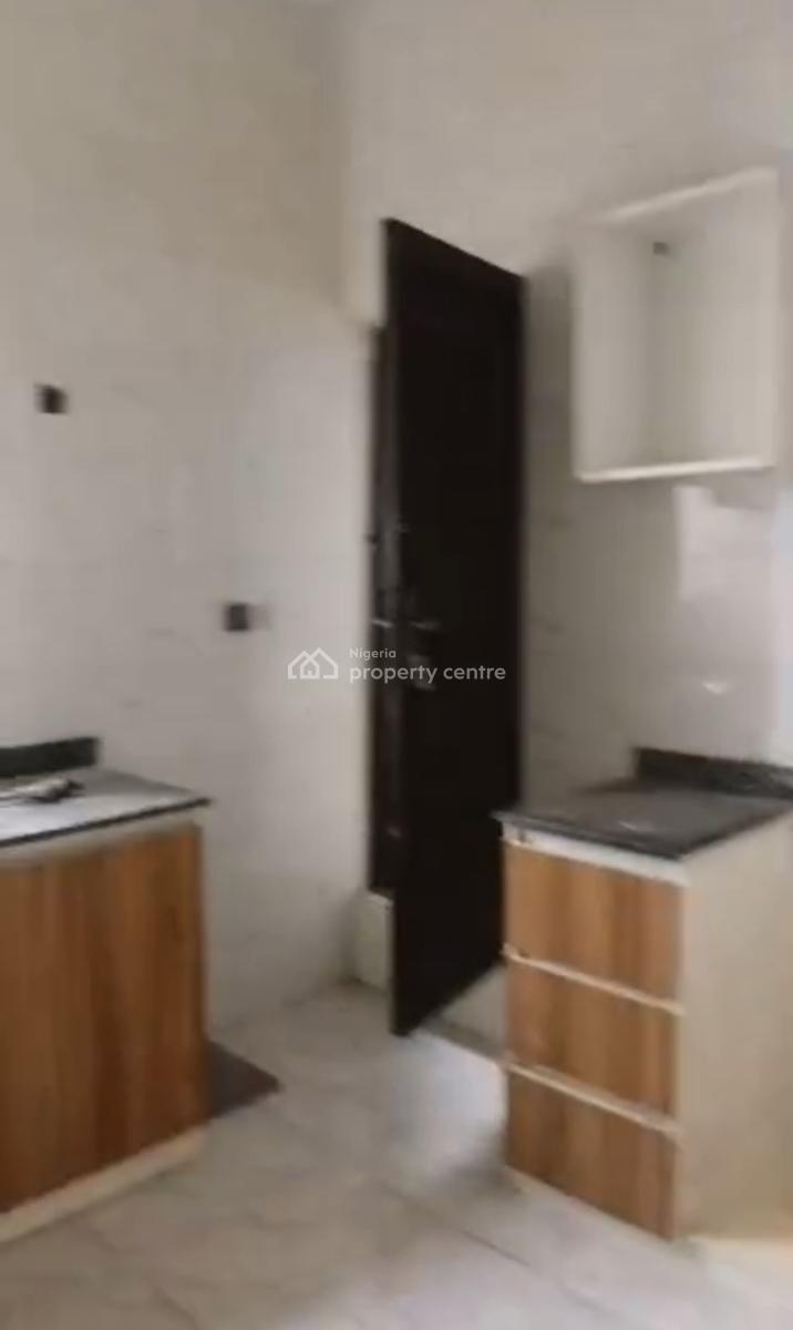 Spacious Standard 2 Bedroom Apartment, Shangisha, Gra Phase 2, Magodo, Lagos, Flat / Apartment for Rent