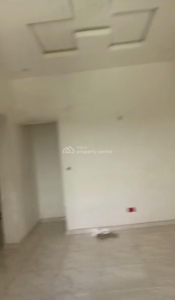 Spacious Standard 2 Bedroom Apartment, Shangisha, Gra Phase 2, Magodo, Lagos, Flat / Apartment for Rent