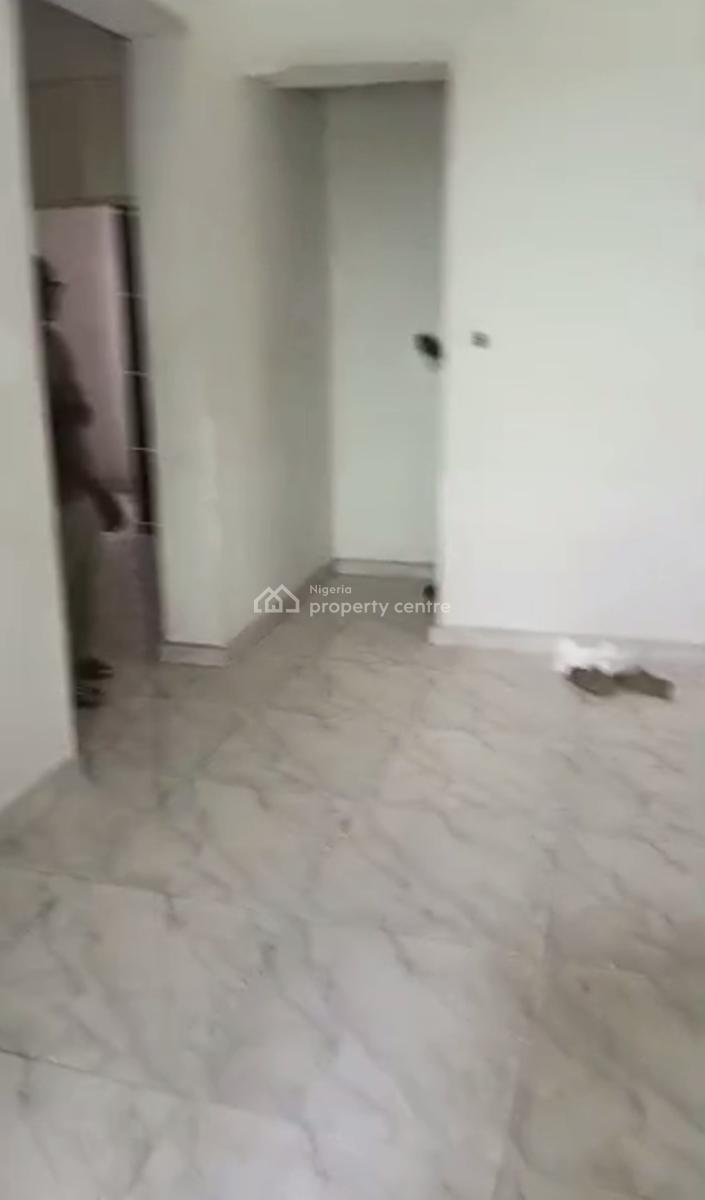 Spacious Standard 2 Bedroom Apartment, Shangisha, Gra Phase 2, Magodo, Lagos, Flat / Apartment for Rent