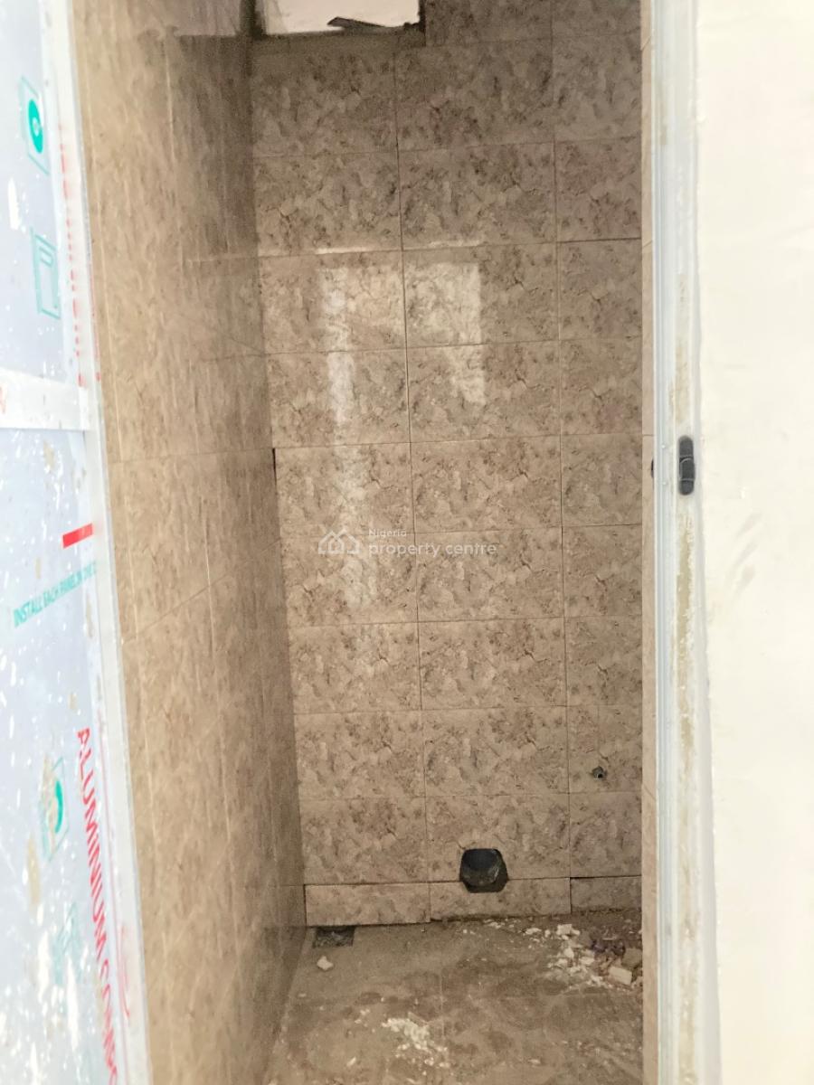 Brand New Mini Flat Upstairs with 2 Toilet Fenced with Gate, Off Alausa Bus Stop, Alausa, Ikeja, Lagos, Mini Flat (room and Parlour) for Rent