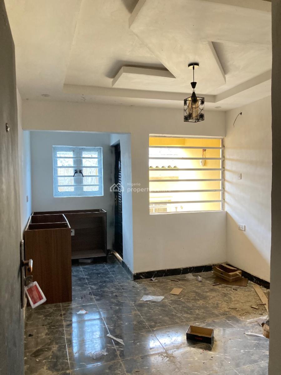 Brand New Mini Flat Upstairs with 2 Toilet Fenced with Gate, Off Alausa Bus Stop, Alausa, Ikeja, Lagos, Mini Flat (room and Parlour) for Rent