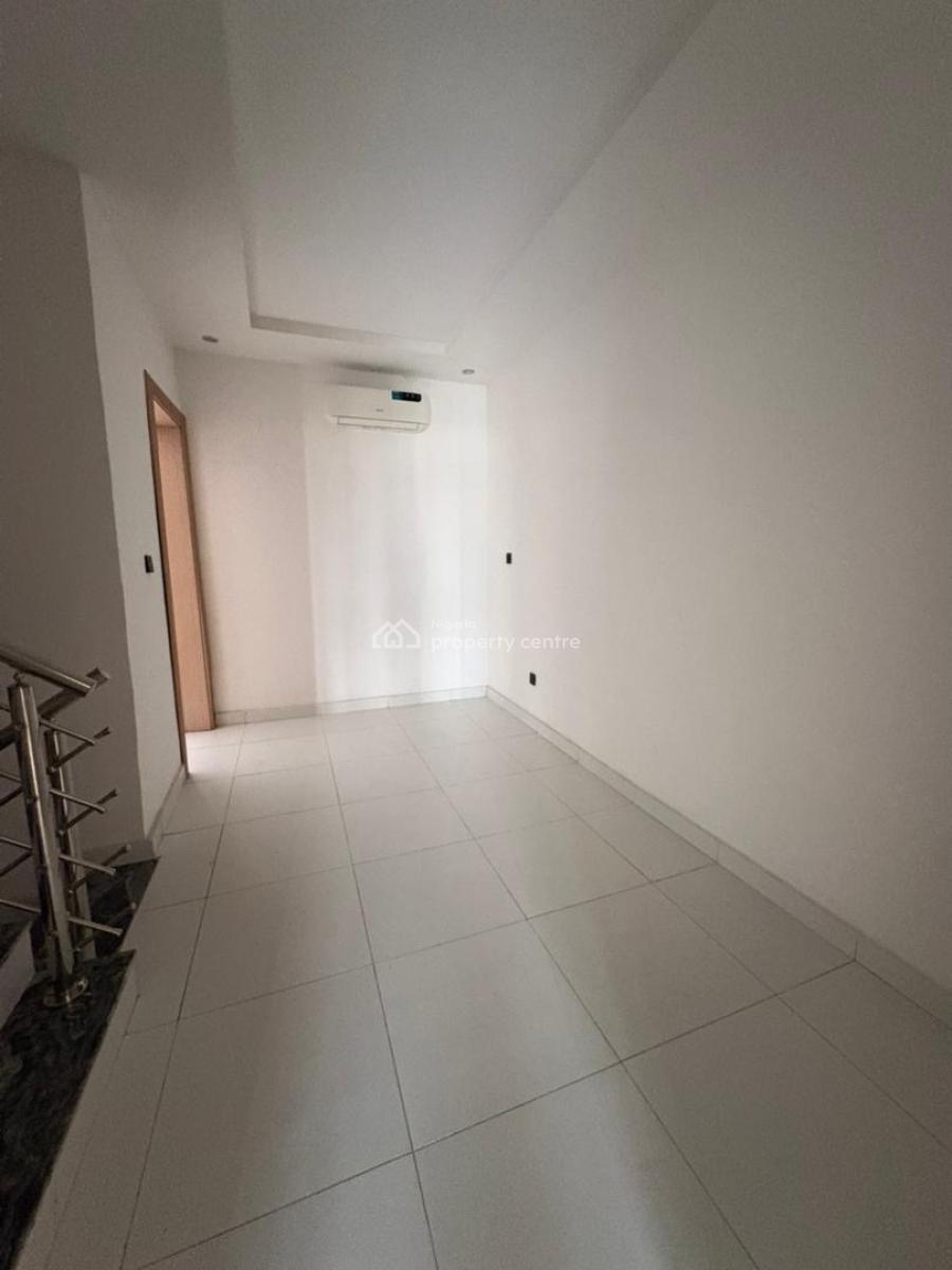 Spacious 4 Bedroom Terrace Duplex Available, Old Ikoyi, Ikoyi, Lagos, Terraced Duplex for Rent