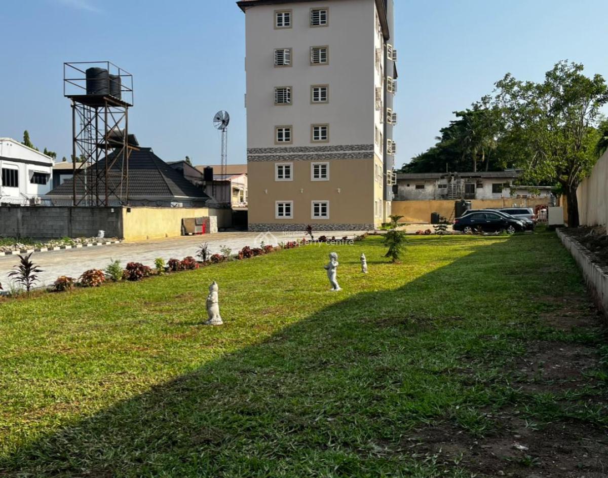 Three (3) Bedroom Apartment (all Rooms Ensuite, Ground Floor), Pearlview Estate, Panti Street, Adekunle, Yaba, Lagos, Flat / Apartment for Sale